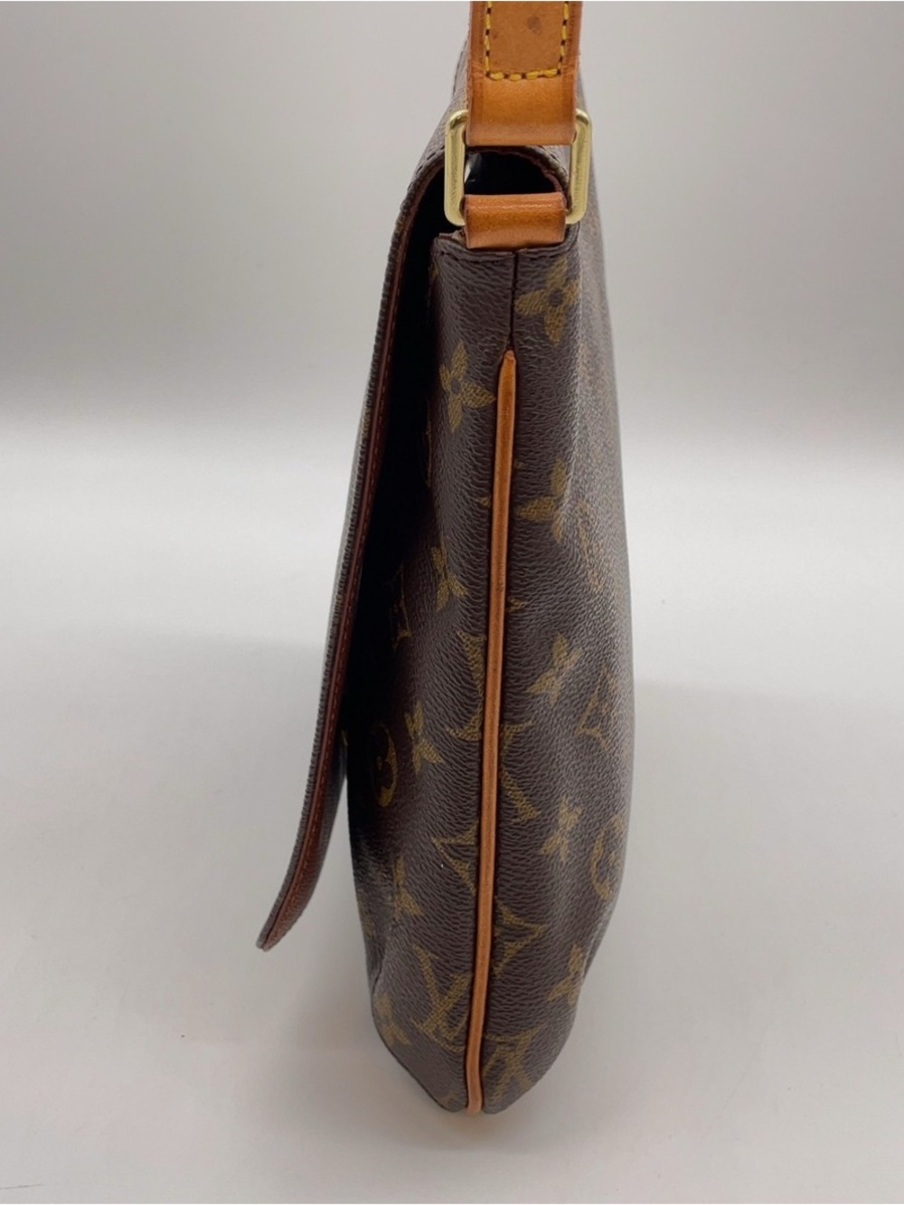 Louis Vuitton Monogram Crossbody Bag Musette Salsa short 💫 - Picture 15 of 16